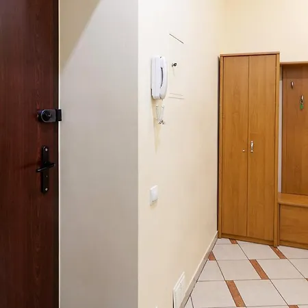 без вимикань світла в центрі 