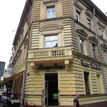 без вимикань світла в центрі парк *