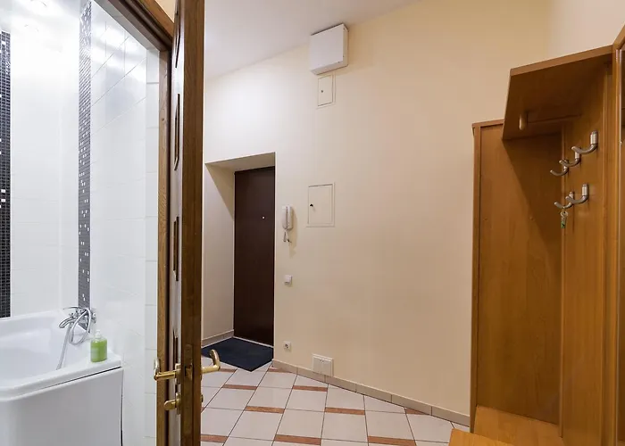 без вимикань світла в центрі 